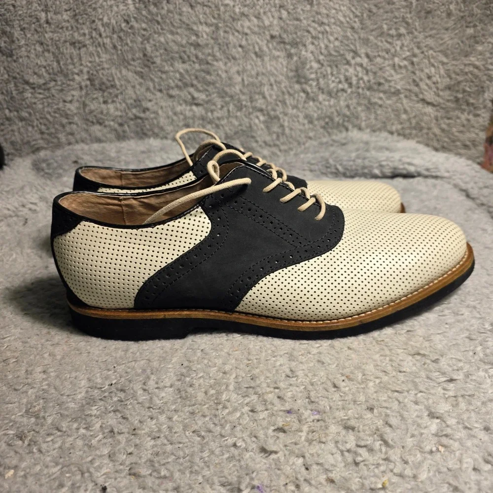 GH Bass Burlington Saddle Shoes Black White Perforated Leather Men 12D Excellent